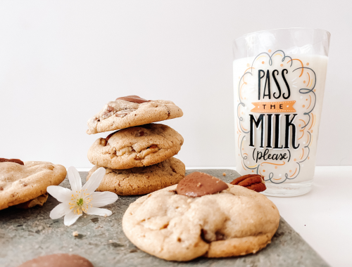Photograph of Brown Butter Chocolate Chip Walnut Cookies with Spelt