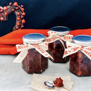 Photograph of Christmas Chutney with Pears, Cranberry, Ginger and Cinnamon