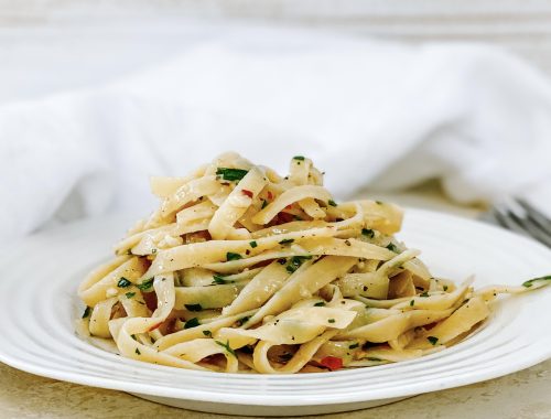 Photograph of Tagliatelle Aglio, Olio e Peperoncino