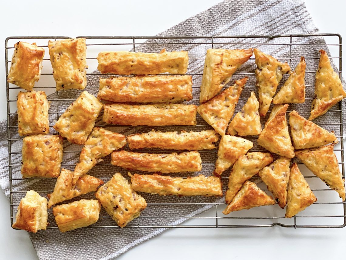 Photograph of Cheese and Onion Puff Pastry Bites