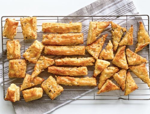 Photograph of Cheese and Onion Puff Pastry Bites