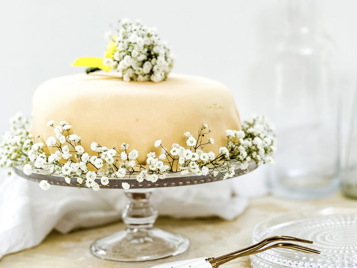 Photograph of Norwegian Marzipan Cake - Hvit Dame