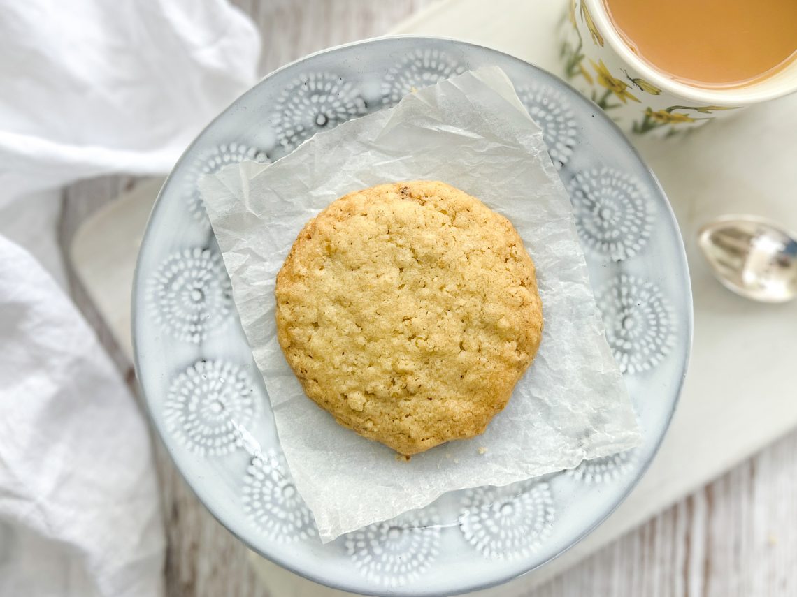 Photograph of Single Serve Buttery Shortbread Biscuit