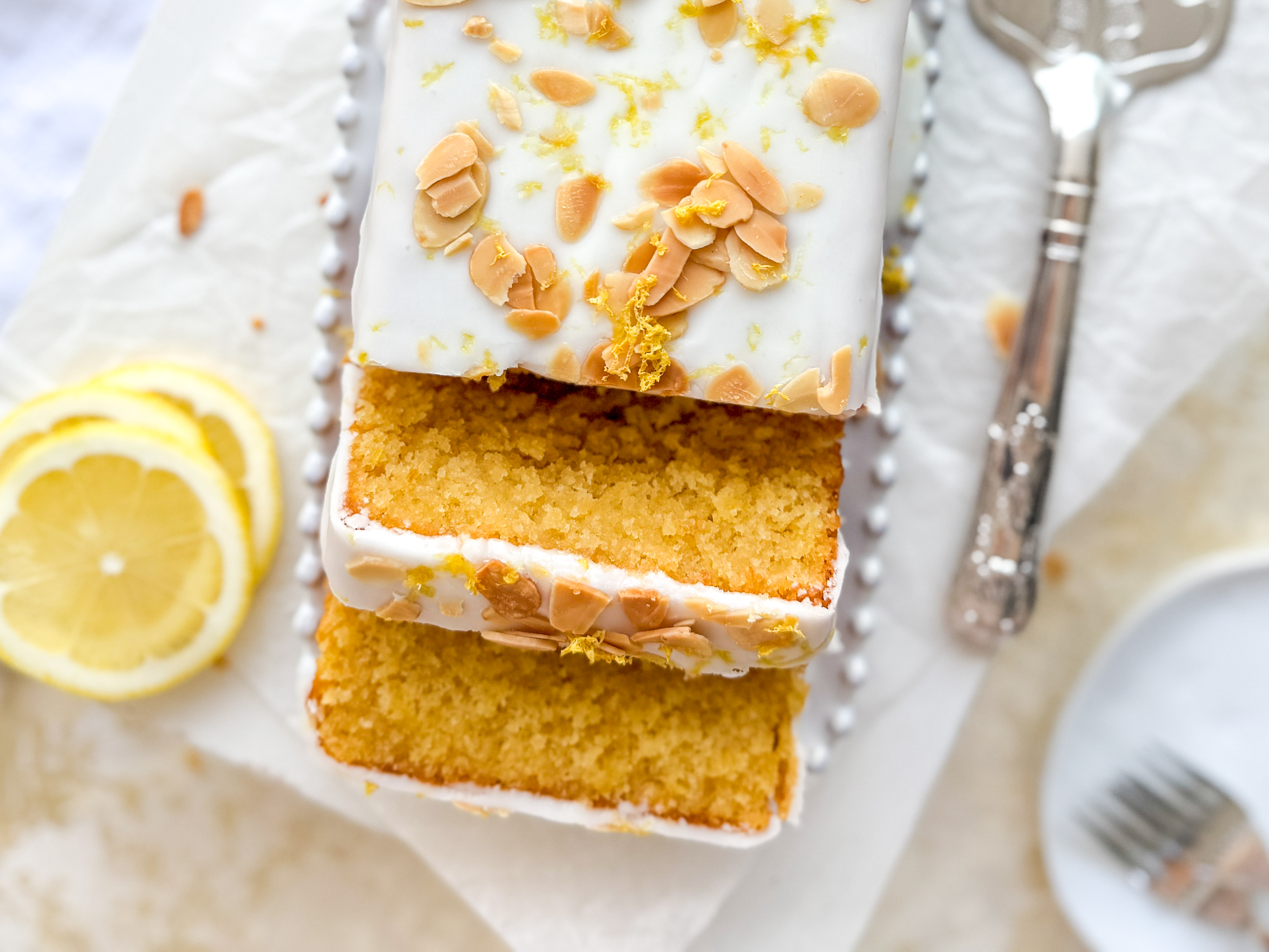Photograph of Citronmåne – Lemon Moon Cake, or Lemon Marzipan Cake